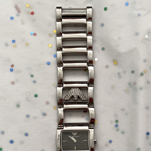 💎EMPORIO ARMANI 💎women’s bracelet watch with mineral crystals . - Picture 8 of 15